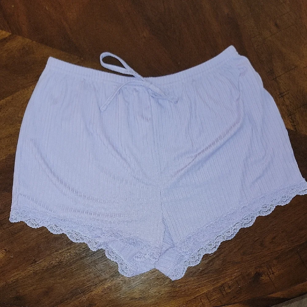 Size XL Lavender Lace Trim Sleepwear Set New In Package